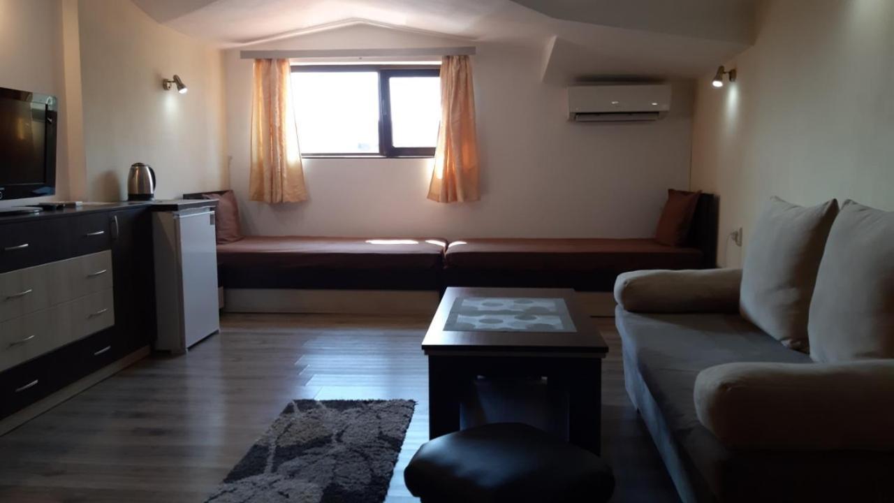 Guest House Bulgari Kazanlak Luaran gambar