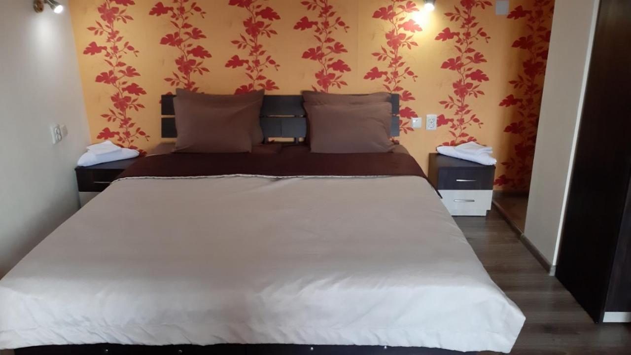 Guest House Bulgari Kazanlak Luaran gambar